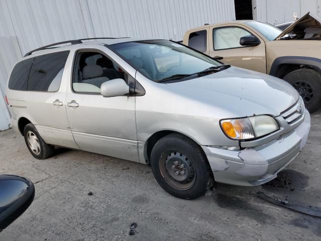 Photo 4 from auction – 2003 TOYOTA SIENNA with VIN 4T3ZF13C33U528956