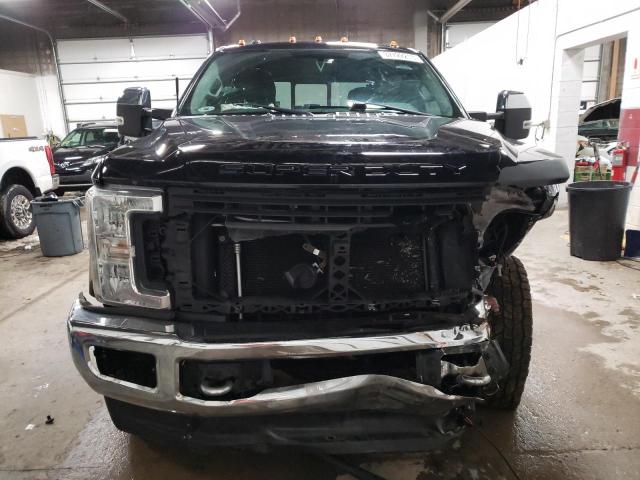 Photo 5 from auction – 2017 FORD F250 SUPER with VIN 1FT7W2B62HEE71611