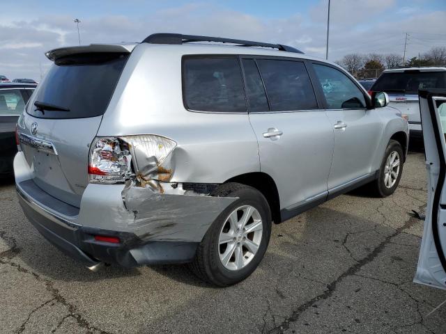 Photo 3 from auction – 2011 TOYOTA HIGHLANDER with VIN 5TDBK3EH4BS072323