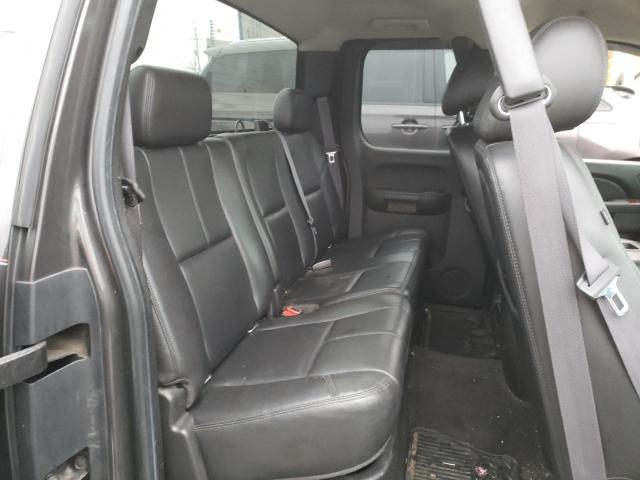 Photo 10 from auction – 2011 GMC SIERRA K15 with VIN 1GTR2WE30BZ240543