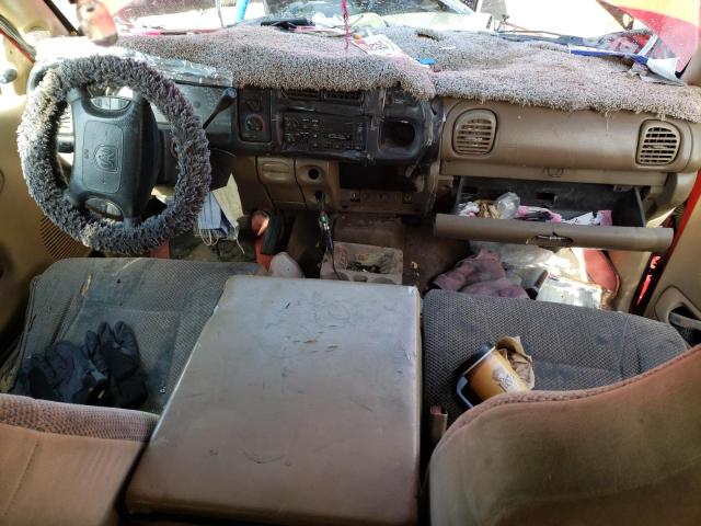 Photo 8 from auction – 2000 RAM 1500 with VIN 1B7HC13Y6YJ134549