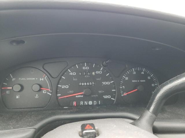 Photo 9 from auction – 2001 FORD TAURUS SE with VIN 1FAFP58UX1A262796