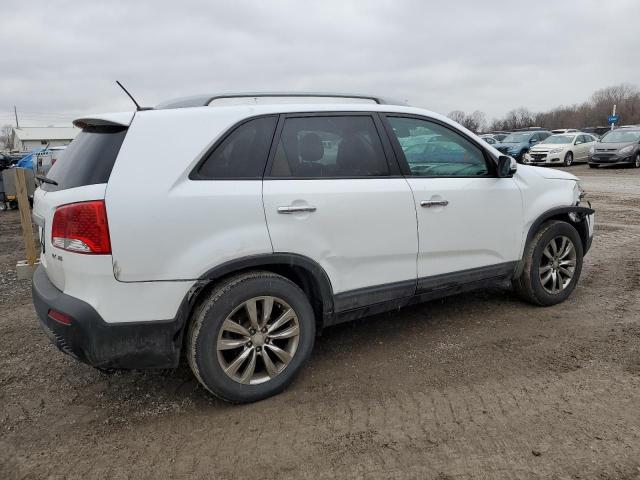 Photo 3 from auction – 2011 KIA SORENTO EX with VIN 5XYKU4A27BG035944
