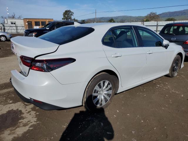 Photo 3 from auction – 2022 TOYOTA CAMRY LE with VIN 4T1C31AK2NU035807
