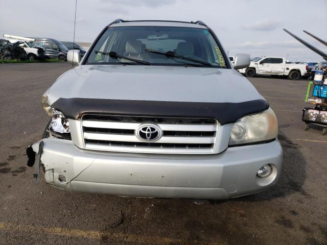صورة رقم 5 من المزاد - 2005 TOYOTA HIGHLANDER مع VIN JTEDP21A850063785