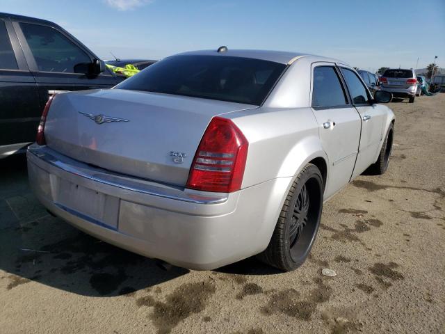 Photo 3 from auction – 2006 CHRYSLER 300C with VIN 2C3KA63H76H221534