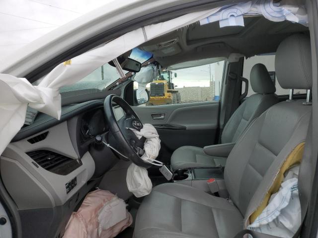 Photo 7 from auction – 2017 TOYOTA SIENNA XLE with VIN 5TDDZ3DC8HS154803