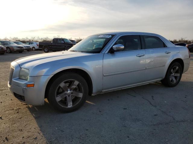 CHRYSLER 300 TOURIN 2005 with VIN 2C3JA53G25H134734 - Photo from auction