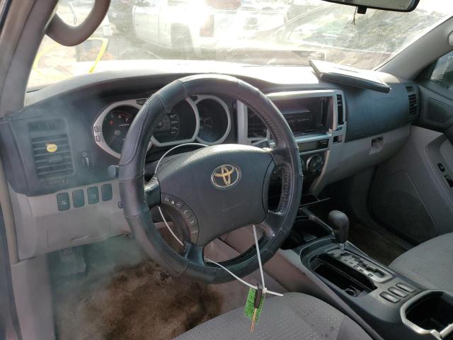 Photo 8 from auction – 2005 TOYOTA 4RUNNER SR with VIN JTEZU14R450049733