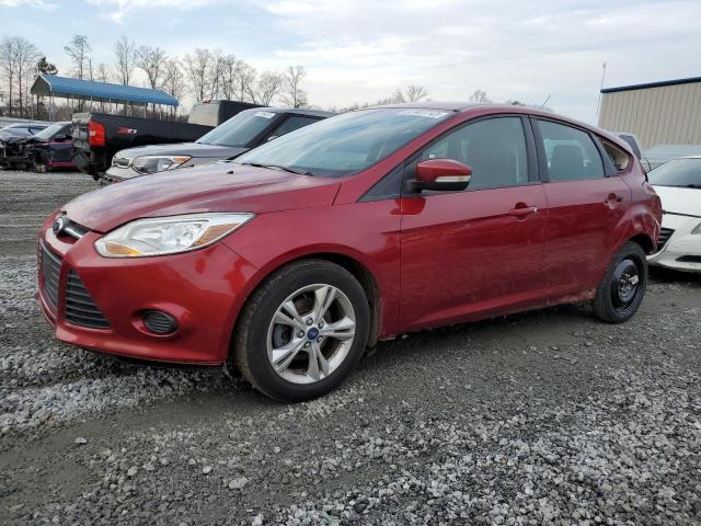 FORD FOCUS SE 2013 مع رقم تعريف المركبة 1FADP3K26DL103561 - صورة من المزاد