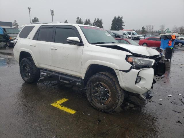 Photo 4 from auction – 2017 TOYOTA 4RUNNER SR with VIN JTEBU5JR8H5432546