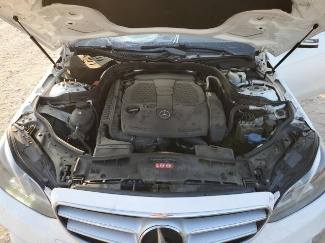 Photo 11 from auction – 2016 MERCEDES-BENZ E 350 with VIN WDDHF5KB2GB211797