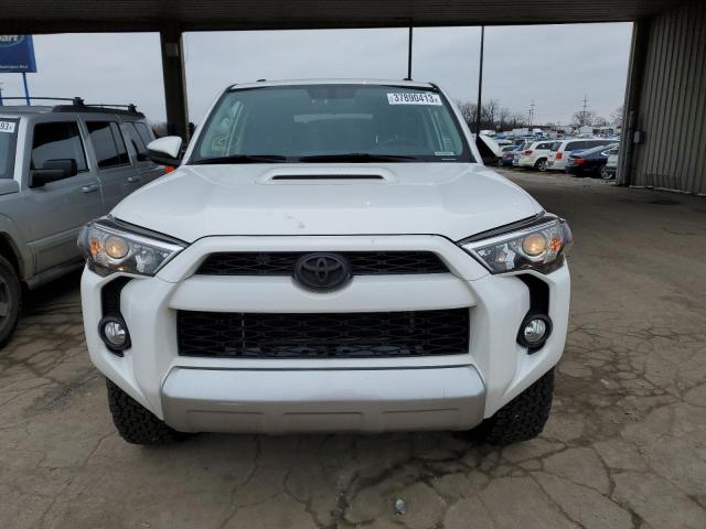Photo 5 from auction – 2017 TOYOTA 4RUNNER SR with VIN JTEBU5JR8H5411504