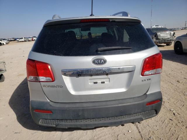 Photo 6 from auction – 2013 KIA SORENTO EX with VIN 5XYKU4A20DG319290