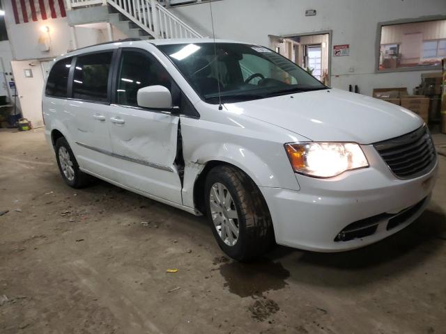 Photo 4 from auction – 2016 CHRYSLER TOWN & COU with VIN 2C4RC1BG9GR293296