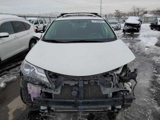 Photo 5 from auction – 2015 TOYOTA RAV4 XLE with VIN JTMRFREV4FD139211