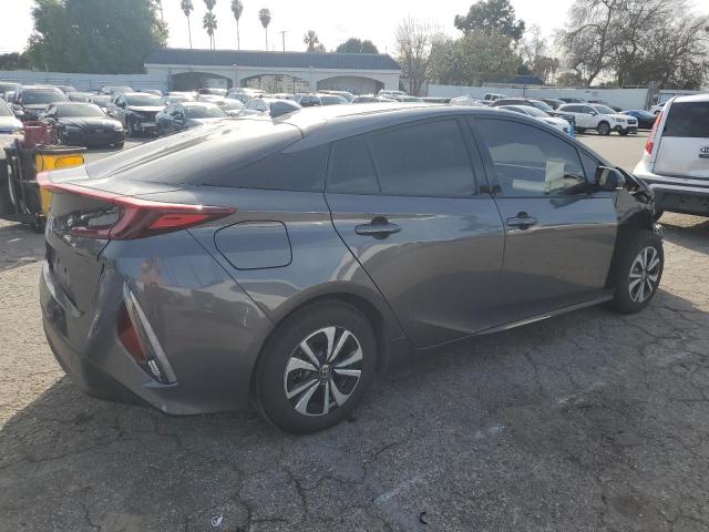 Photo 3 from auction – 2017 TOYOTA PRIUS PRIM with VIN JTDKARFP3H3062582