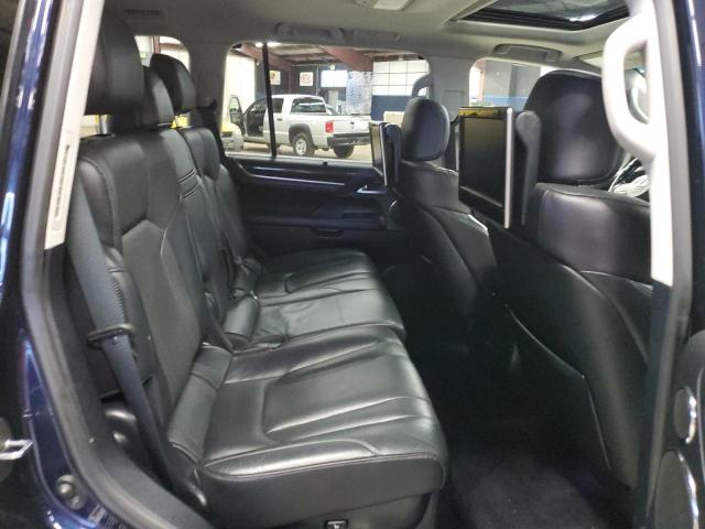 Photo 11 from auction – 2016 LEXUS LX 570 with VIN JTJHY7AX1G4192397