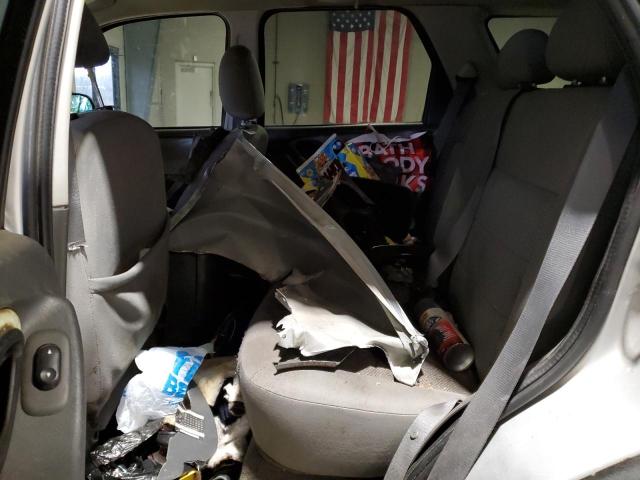 Photo 11 from auction – 2005 FORD ESCAPE XLT with VIN 1FMYU93155KD43359