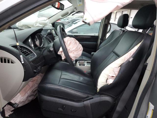 Photo 7 from auction – 2016 CHRYSLER TOWN & COU with VIN 2C4RC1BG4GR246337