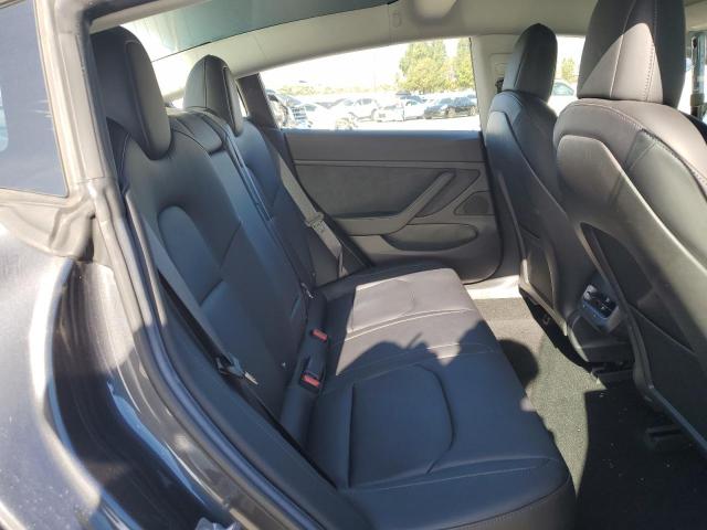 Photo 10 from auction – 2018 TESLA MODEL 3 with VIN 5YJ3E1EA1JF012747