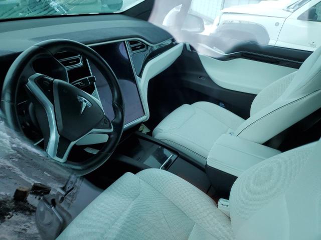 Photo 8 from auction – 2016 TESLA MODEL X with VIN 5YJXCAE24GF030104