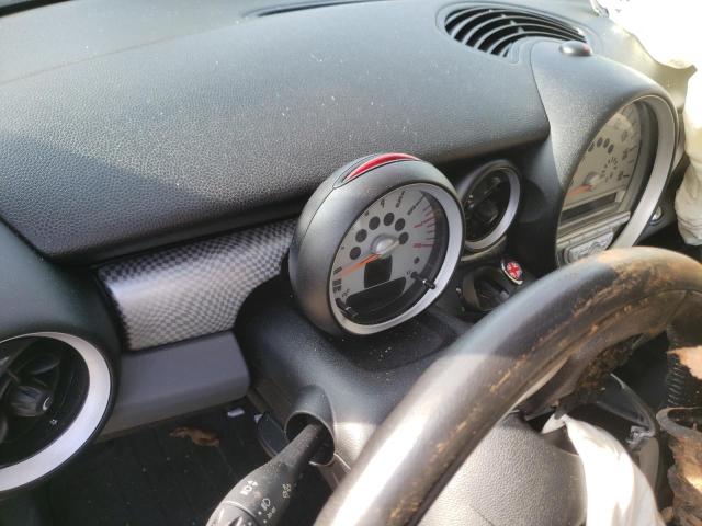 Photo 9 from auction – 2010 MINI COOPER S with VIN WMWMF7C50ATW88871