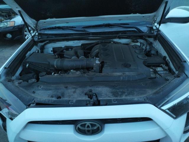 Zdjęcie 11 z aukcji – 2016 TOYOTA 4RUNNER SR z VIN JTEBU5JR2G5355977