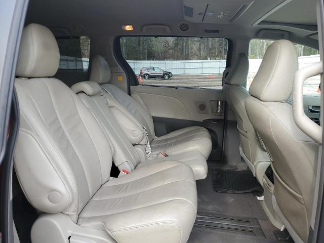 Photo 11 from auction – 2012 TOYOTA SIENNA XLE with VIN 5TDYK3DC5CS176479
