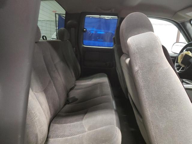 Photo 10 from auction – 2004 CHEVROLET SILVERADO with VIN 2GCEK19T941280904