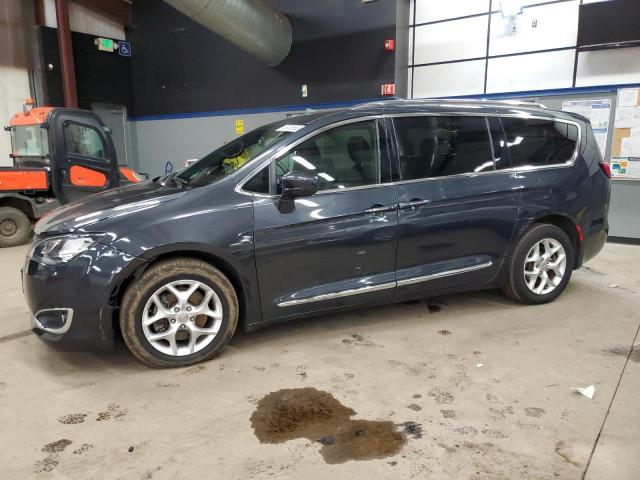 CHRYSLER PACIFICA T 2020 with VIN 2C4RC1BG3LR117273 - Photo from auction