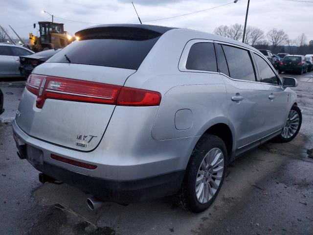 Photo 3 from auction – 2010 LINCOLN MKT with VIN 2LMHJ5AR1ABJ25356