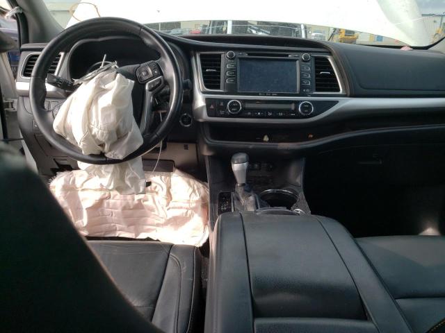 Photo 8 from auction – 2017 TOYOTA HIGHLANDER with VIN 5TDKZRFH4HS215714