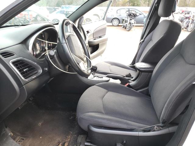 Photo 7 from auction – 2013 CHRYSLER 200 TOURIN with VIN 1C3CCBBG2DN678028