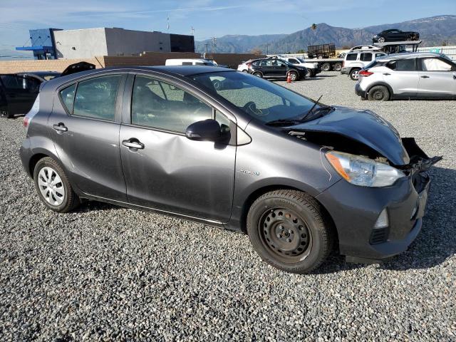 Photo 4 from auction – 2014 TOYOTA PRIUS C with VIN JTDKDTB31E1572475