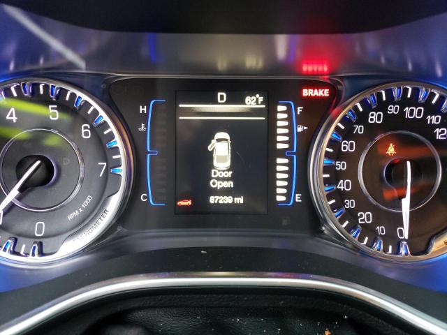 Photo 9 from auction – 2016 CHRYSLER 200 LIMITE with VIN 1C3CCCAB3GN109608