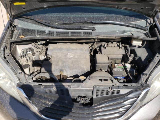 Photo 12 from auction – 2013 TOYOTA SIENNA LE with VIN 5TDKK3DC6DS374043