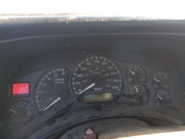 Photo 9 from auction – 2002 CHEVROLET SILVERADO with VIN 1GCHC24U62E102914