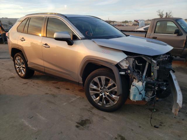 Photo 4 from auction – 2019 TOYOTA RAV4 XLE P with VIN JTMC1RFVXKD016719