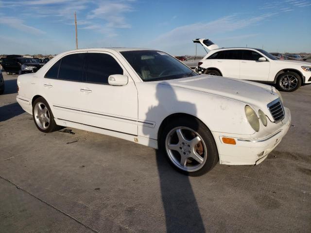 Photo 4 from auction – 2000 MERCEDES-BENZ E 430 with VIN WDBJF70J2YA969601