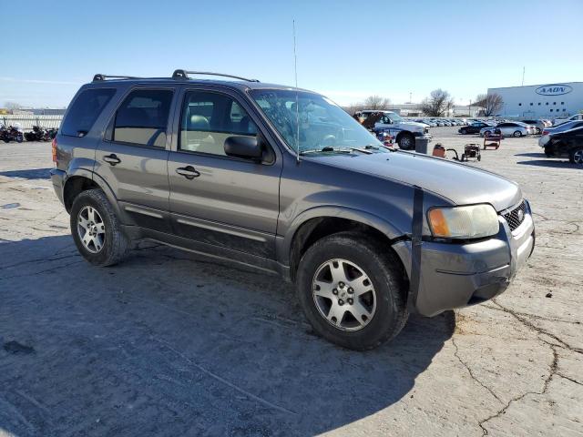 Photo 4 from auction – 2004 FORD ESCAPE LIM with VIN 1FMCU94164KA97932