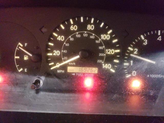 Photo 9 from auction – 2000 TOYOTA CAMRY with VIN 4T1BG22K3YU982153