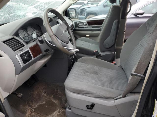 Photo 7 from auction – 2010 CHRYSLER TOWN & COU with VIN 2A4RR5D19AR432021