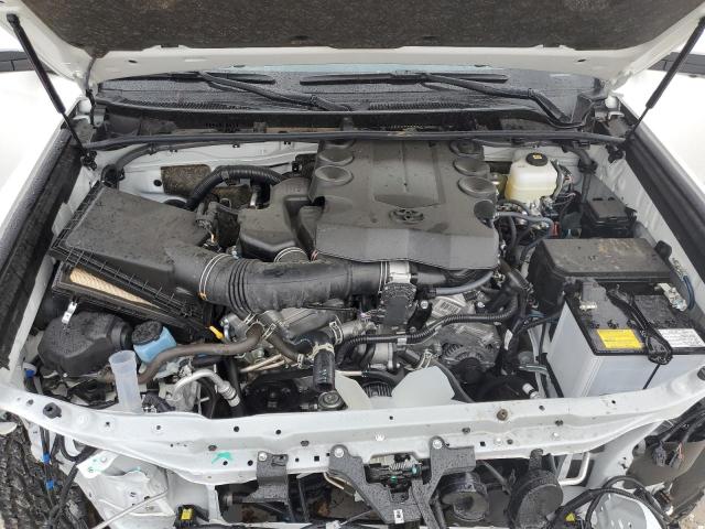 Photo 11 from auction – 2022 TOYOTA 4RUNNER SR with VIN JTELU5JR9N6076795
