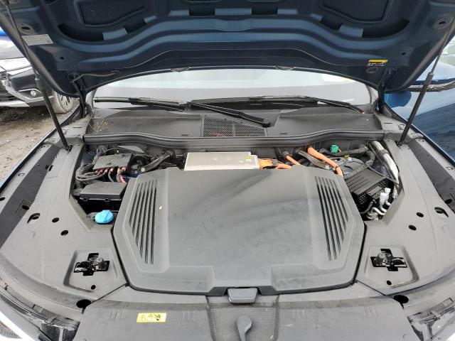 Photo 11 from auction – 2022 AUDI E-TRON PRE with VIN WA1LAAGE5NB032014