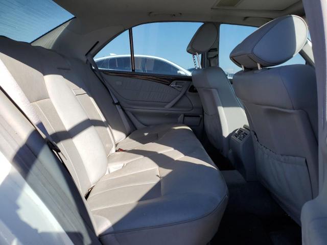 Photo 10 from auction – 2000 MERCEDES-BENZ E 320 with VIN WDBJF65JXYB110821