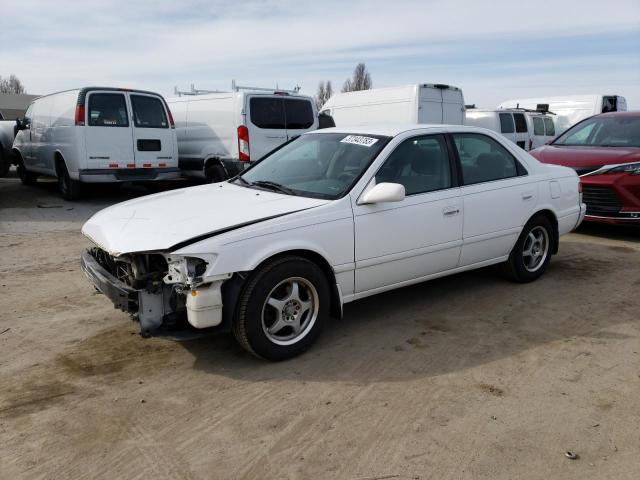 Photo 1 from auction – 2000 TOYOTA CAMRY CE with VIN JT2BG22K3Y0412108