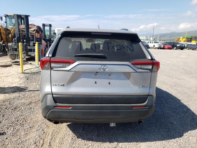 Photo 6 from auction – 2021 TOYOTA RAV4 XLE with VIN JTMW1RFV6MD079705
