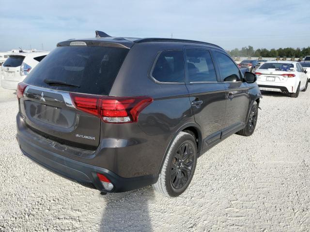 Photo 3 from auction – 2018 MITSUBISHI OUTLANDER with VIN JA4AD3A31JZ026584