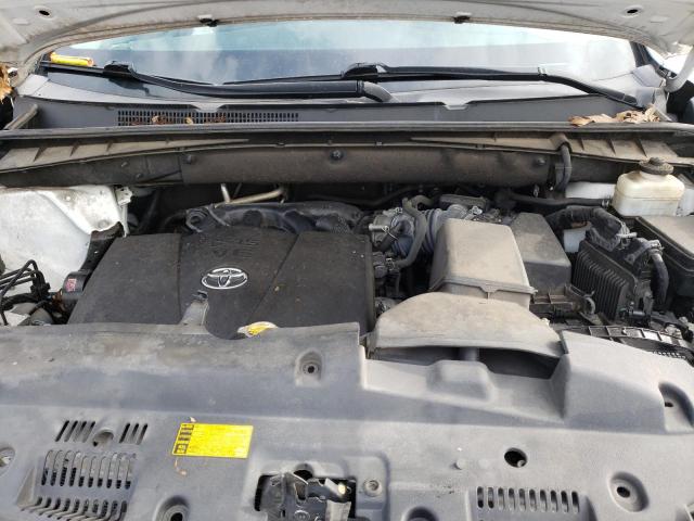 Photo 12 from auction – 2017 TOYOTA HIGHLANDER with VIN 5TDKZRFH4HS215714